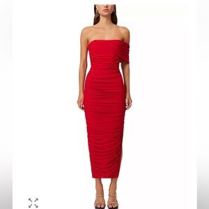 $240 msrp nwt elliatt miley dress red sz small